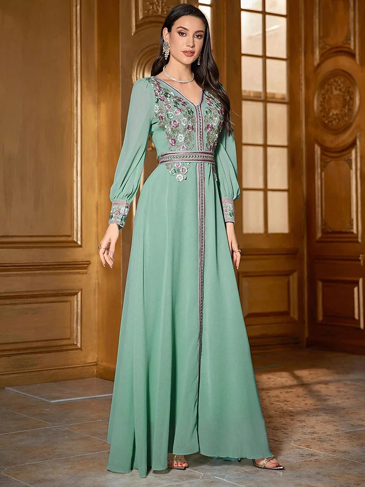 Women's Arabian Style Floral Embroidery  2024 Luxury Elegant Kaftan Jalabiya Eid Dresses